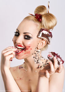 Cherry straciatella cake by Kiara Black