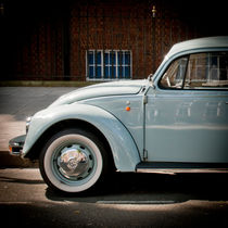 Classic Volkswagen Beetle, London von Moorstone Images