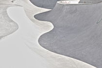 Concrete Waves 8 by Marc Heiligenstein