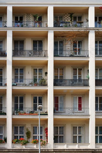 Balkonidylle by Bastian  Kienitz