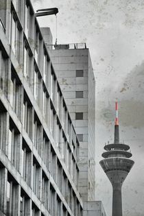 Fernsehturm / Rheinturm - Düsseldorf von leddermann