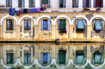 Spiegelung in Chioggia, Venetien by Klaus Rünagel