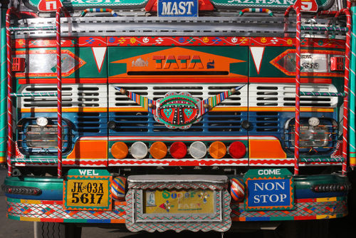 Indian-truck-ladakh-intk6134