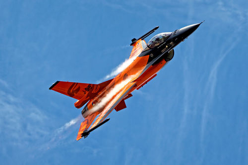 General-dynamics-fokker-f-16am-fighting-falcon-1d49975dxo