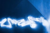 Graffiti Spray Blue von Steve Ball