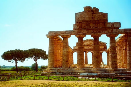 Tempel2-paestum-italien-2000-saa
