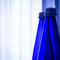Img-3869-botellas-cristal-azules-istock