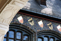 Wappen am Rathaus by ollipic