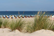 Strandkörbe am Meer by ollipic