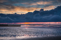 Sonnenuntergang an der Nordsee bei Ebbe by bildwerfer