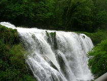 Waterfall in the forest  von esperanto
