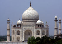 Taj Mahal - Agra - India  by Aidan Moran