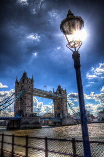 Tower Bridge View von David Pyatt