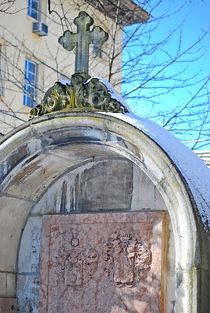 Das Tor der Erinnerung bleibt einen Spalt offen... by loewenherz-artwork