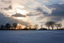 Winterhimmel über dem Feld von gilidhor