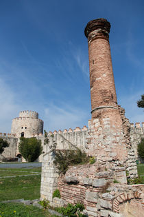 Yedikule Fortress by Evren Kalinbacak