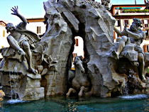 Fountain with monument of horse von esperanto