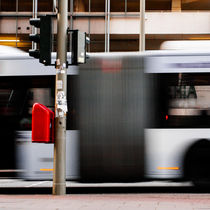 Bus Traffic And Wastebin – Linienbus und Mülleimer by STEFARO .