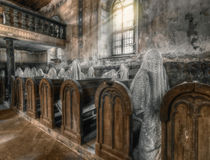 Die Kirche der Geister von sicht-weisen