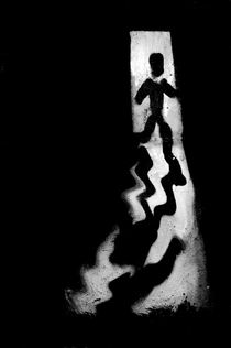 Die Schatten by Bastian  Kienitz