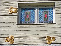  Goldene Verzierung Fenster  by Sandra  Vollmann