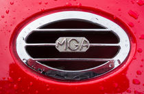 Oldtimer Detail - MG MGA rot und silber von Matthias Hauser