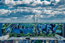 Graffiti auf dem Teufelsberg by Marianne Drews