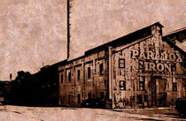 Old factory von Howard Lee