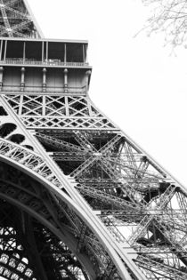 PARIS, Eiffel Tower by whiterabbitphoto
