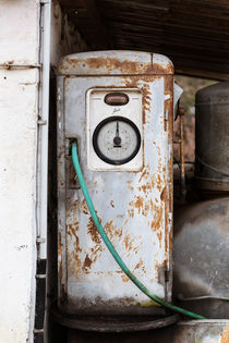 Old gas pump 0178 by Mario Fichtner