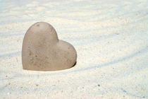 Herz am Strand - Heart on the beach von Thomas Klee