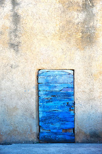 blue door by emanuele molinari