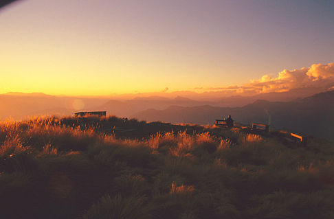 Sunrise-at-poon-hill-himalaya-annapurna-region