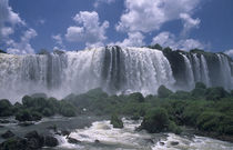 Iguazu Waterfalls by gunter70