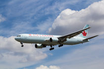Air Canada Boeing 767 by David Pyatt