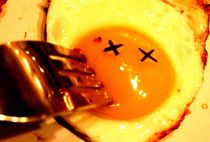 Fried Egg by Philipp Tillmann