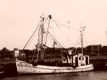 Old Ship by paulinakatharina