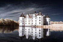 Schloss am See by flylens