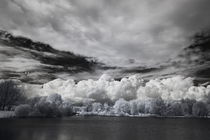 Gewitterwolken über dem See von flylens