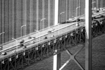 Brückenleben in schwarz-weiß by flylens