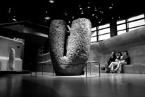 Megalith - Quai Branly Museum von Pascale Baud