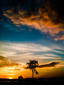 Sunset and Sky by Mauricio Santana