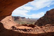 False Kiva - Canyonland NP by usaexplorer