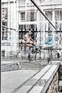 Mirroring bike by Diana C. Bernardi