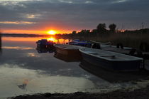 Sonne hinter Booten by alana