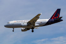 Brussels Airlines Airbus A319 by David Pyatt