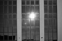 Sunny windows by leddermann