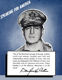 General MacArthur -- Speaking For America von warishellstore