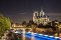 Notre Dame, Paris by Moritz Wicklein