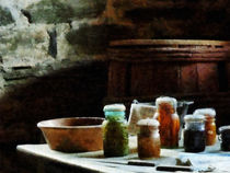 Canning Jars With Colorful Vegetables von Susan Savad
